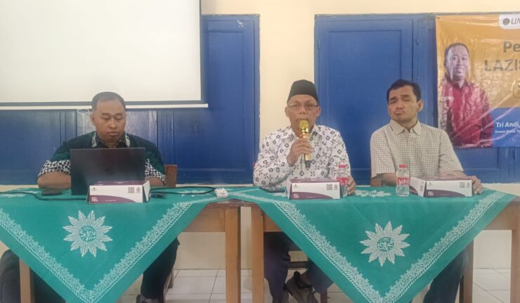 Agus Mulyono memberikan sambutan selaku PCM Kasihan dalam Pelatihan Web Site Lazismu
