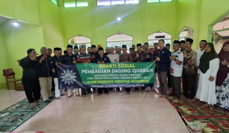 Penyerahan Daging Qurban dari Masyarakat Tamantirto